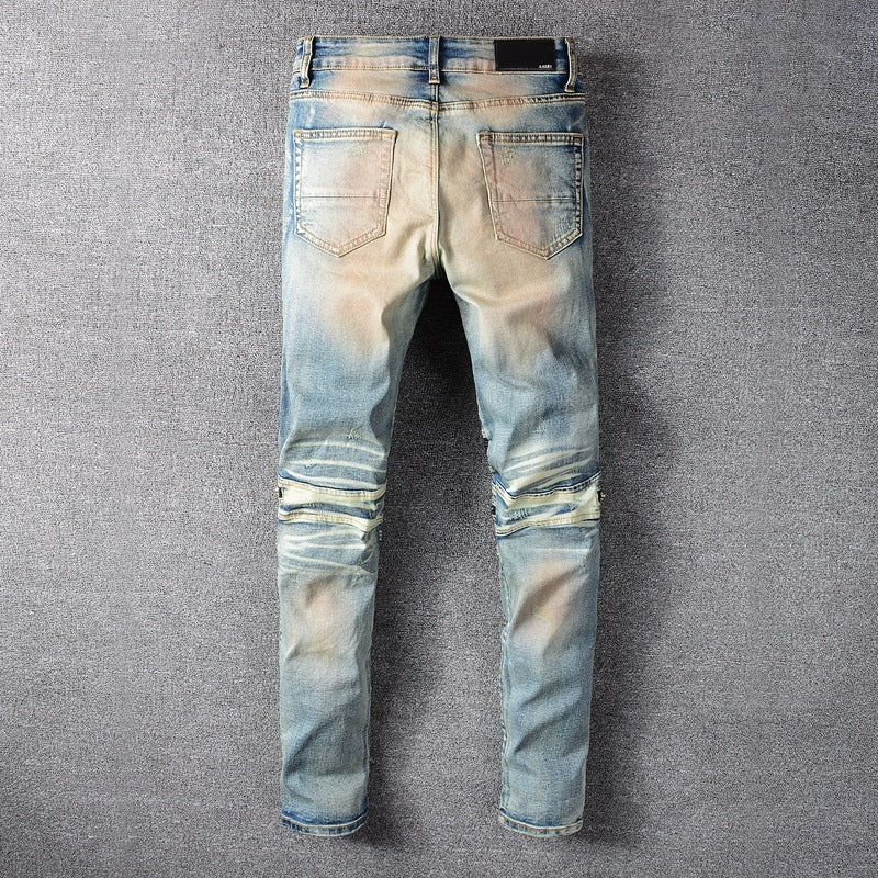 Slim-fit jeans with knee stitching